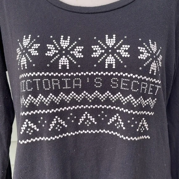 EUC Victoria’s Secret black pajamas with sequence - Picture 2 of 13